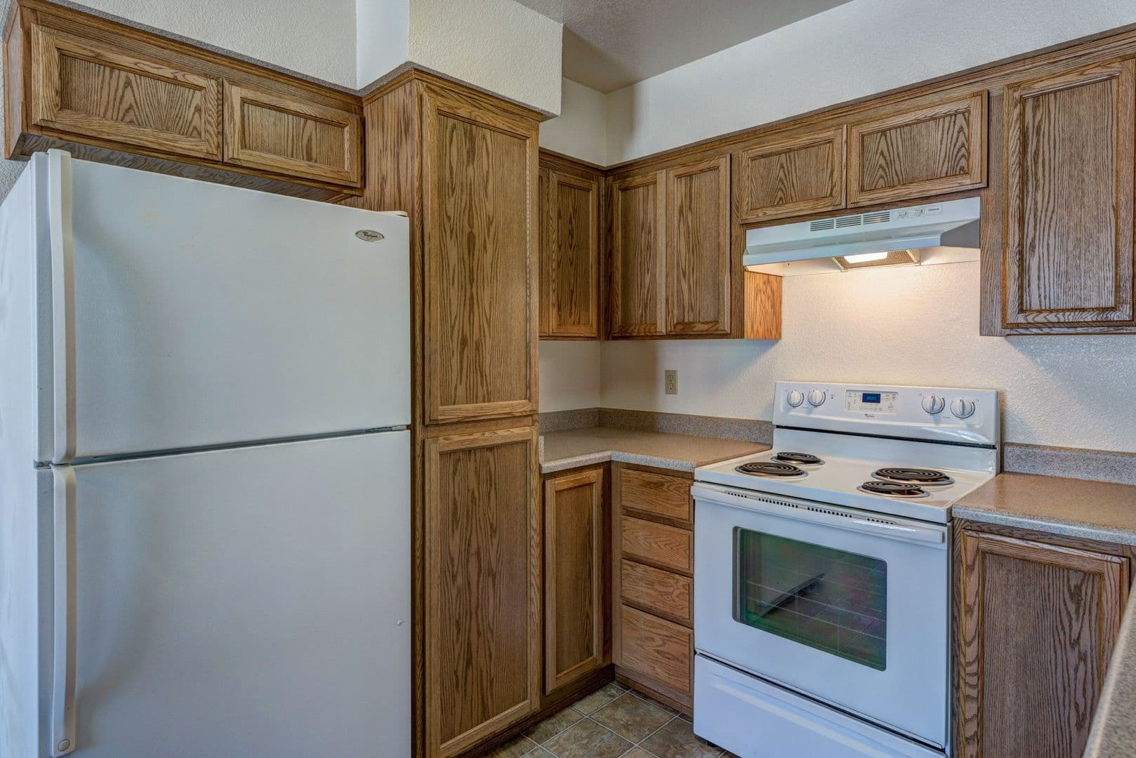 Redding Apartment: 851 Mission De Oro Dr.