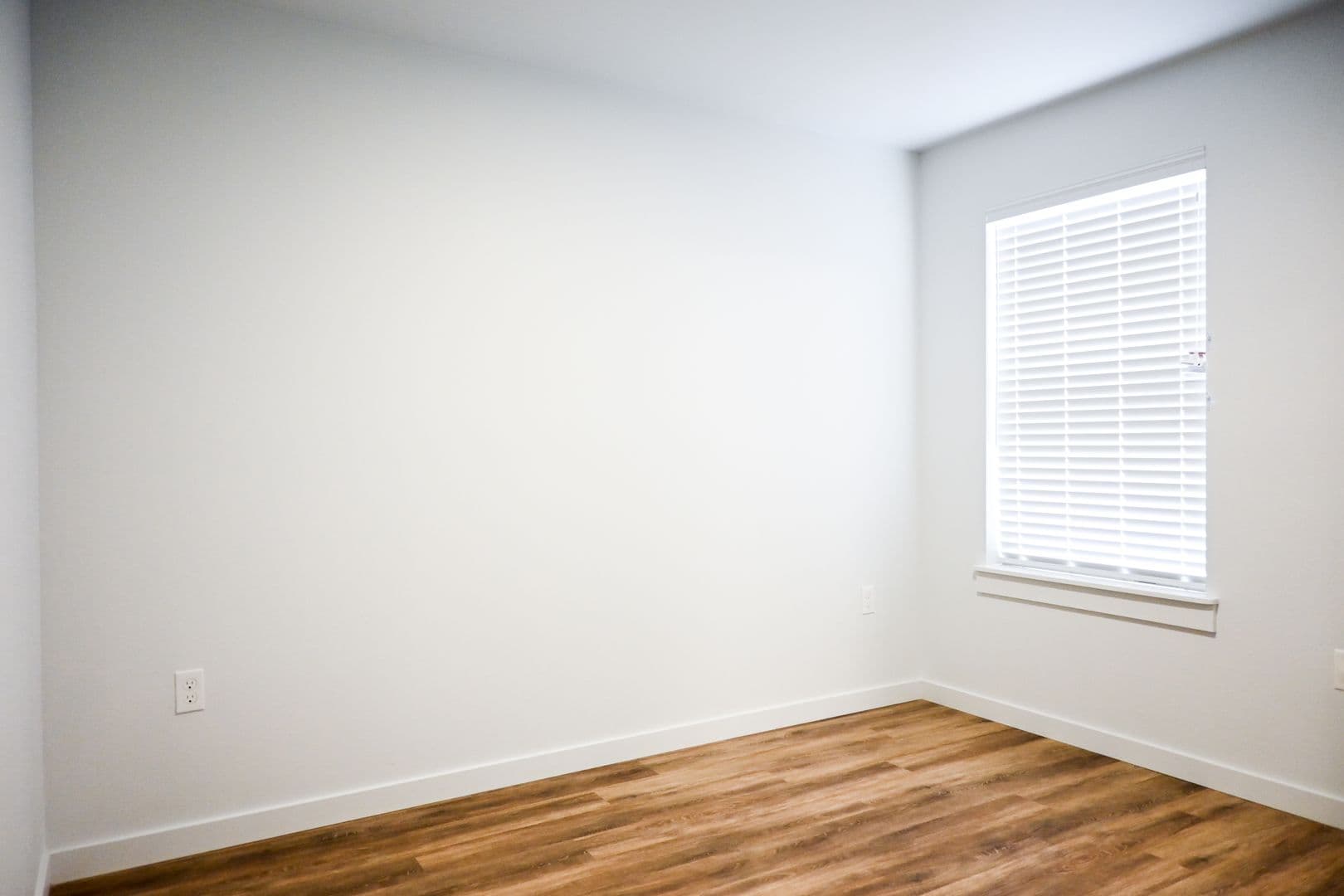 Cottage Grove Apartment: 1041 S 10th St.