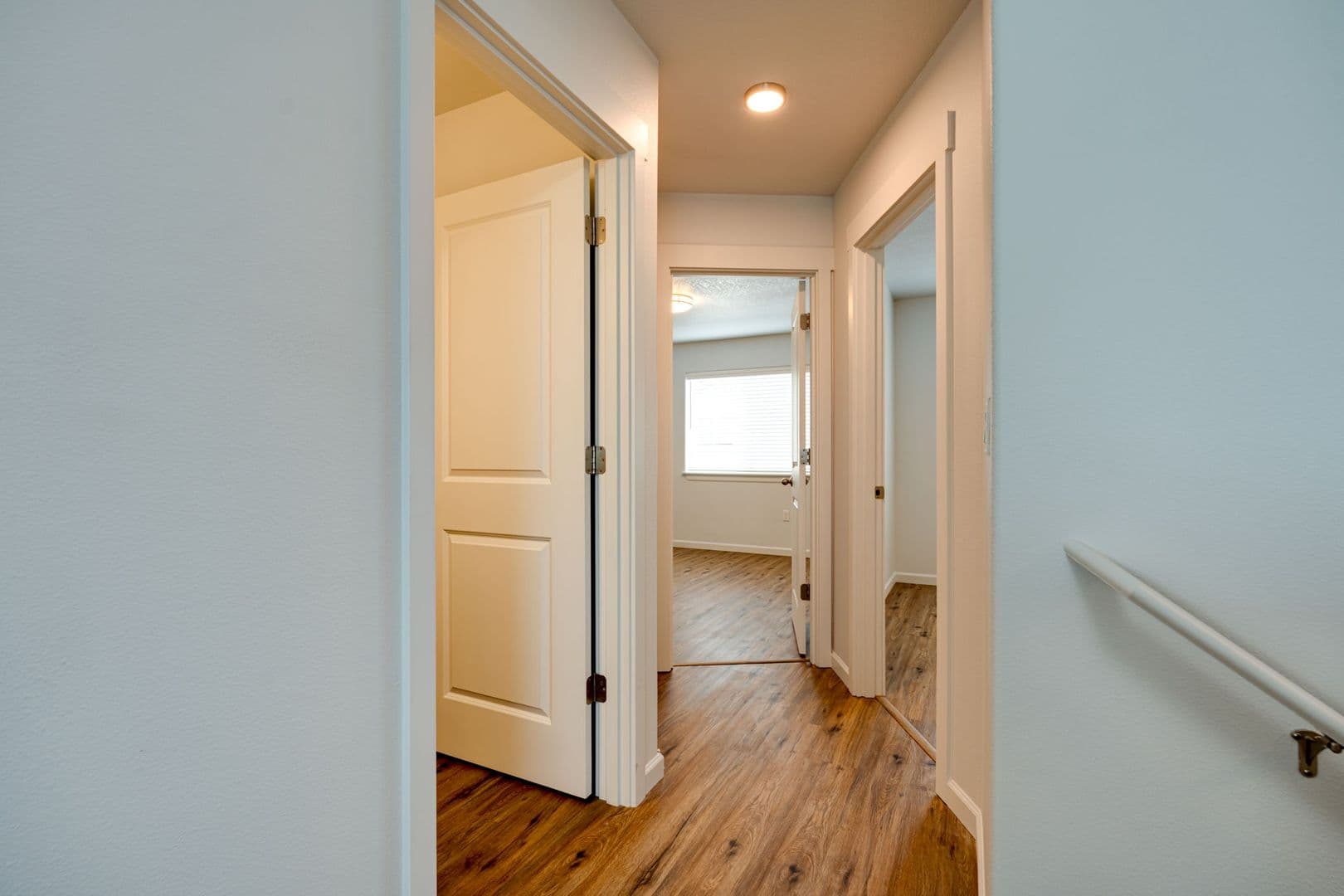 Cottage Grove Townhome: 935 Arthur Ave