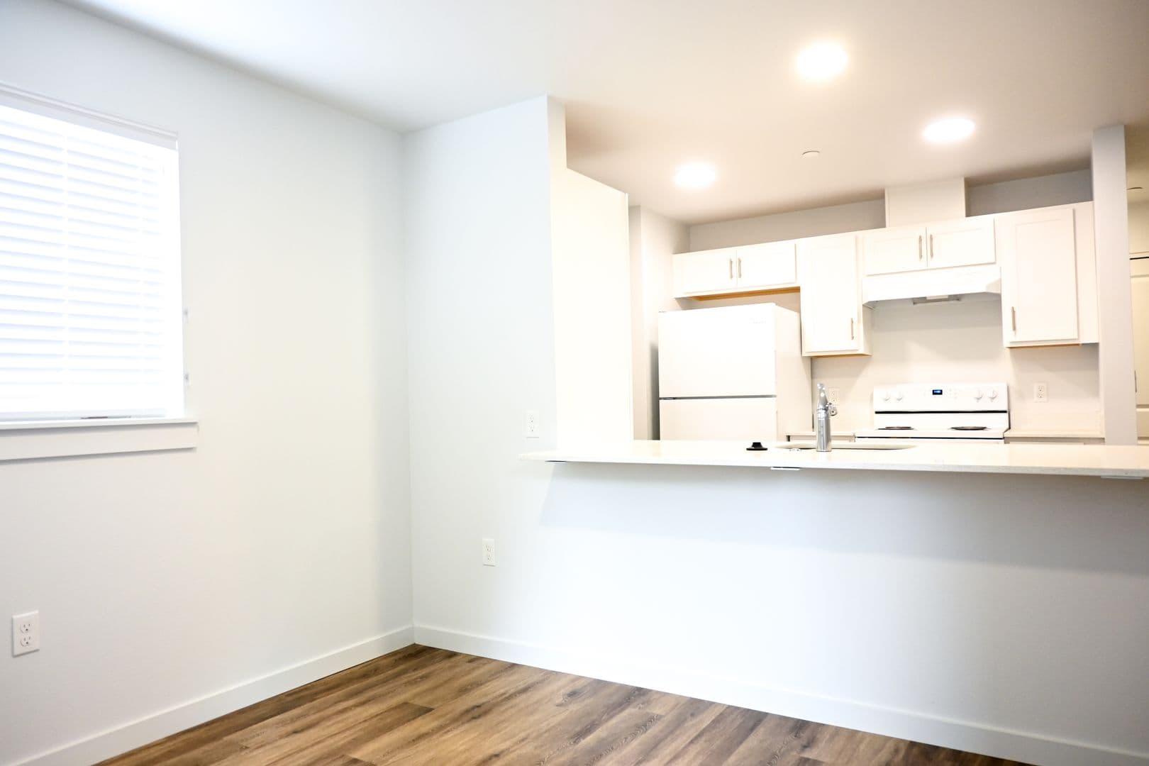 Cottage Grove Apartment: 1041 S 10th St.