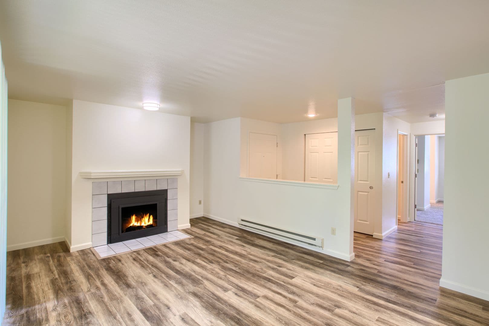 Federal Way Apartment: 32420 1st Ln. SW