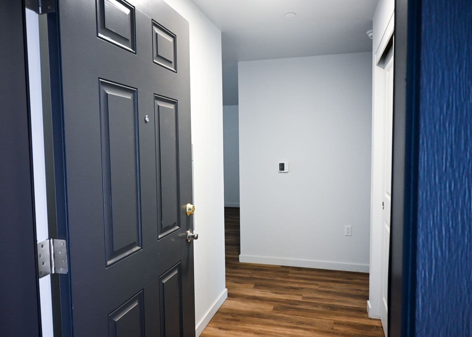 Cottage Grove Apartment: 1041 S 10th St.