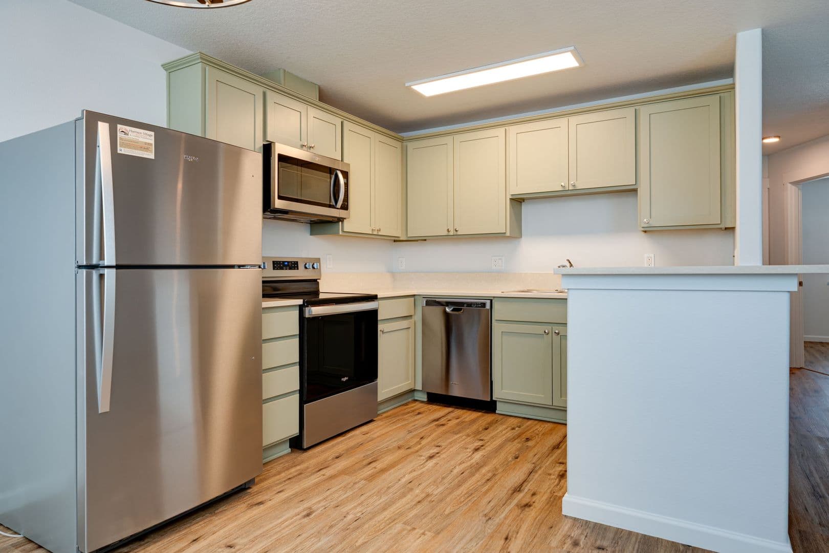 Cottage Grove Townhome: 935 Arthur Ave