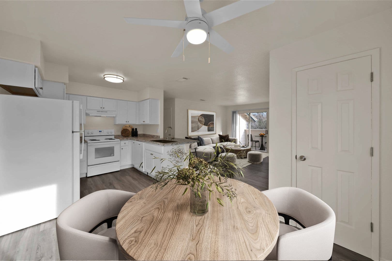 Redding Apartment: 851 Mission De Oro Dr.