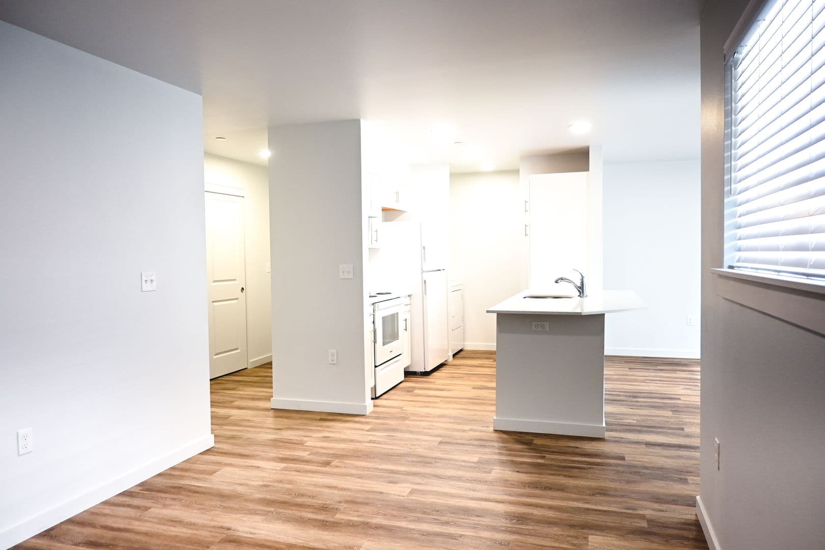 Cottage Grove Apartment: 1041 S 10th St.