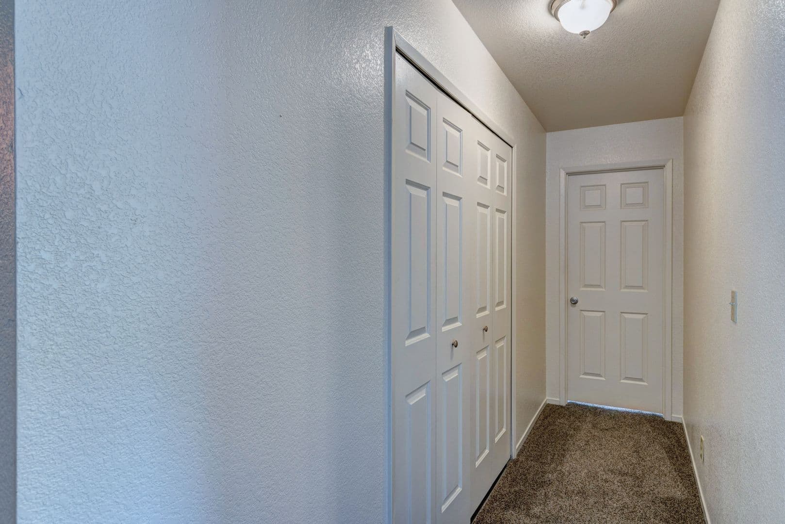Redding Apartment: 851 Mission De Oro Dr.