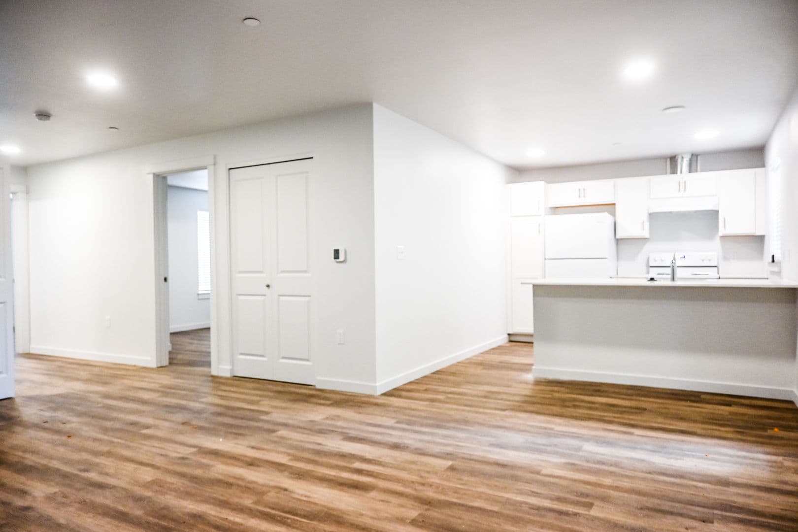 Cottage Grove Apartment: 1041 S 10th St.
