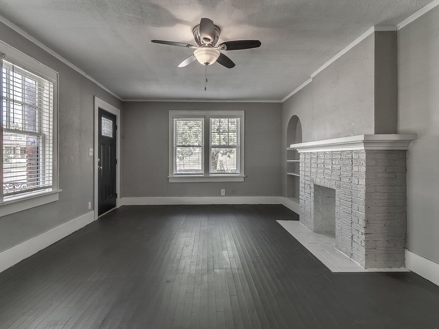 Oklahoma City Apartment: 1300 NW 15th St