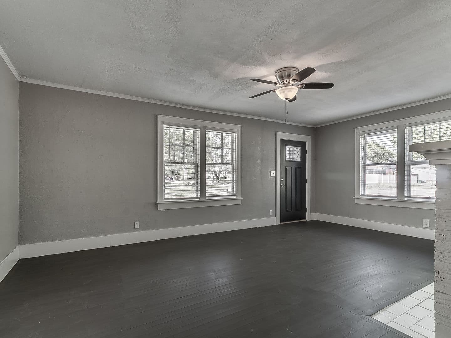 Oklahoma City Apartment: 1300 NW 15th St
