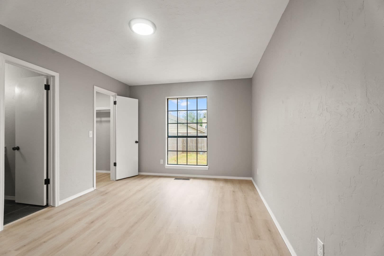 Norman House: 2620 Belknap Ave