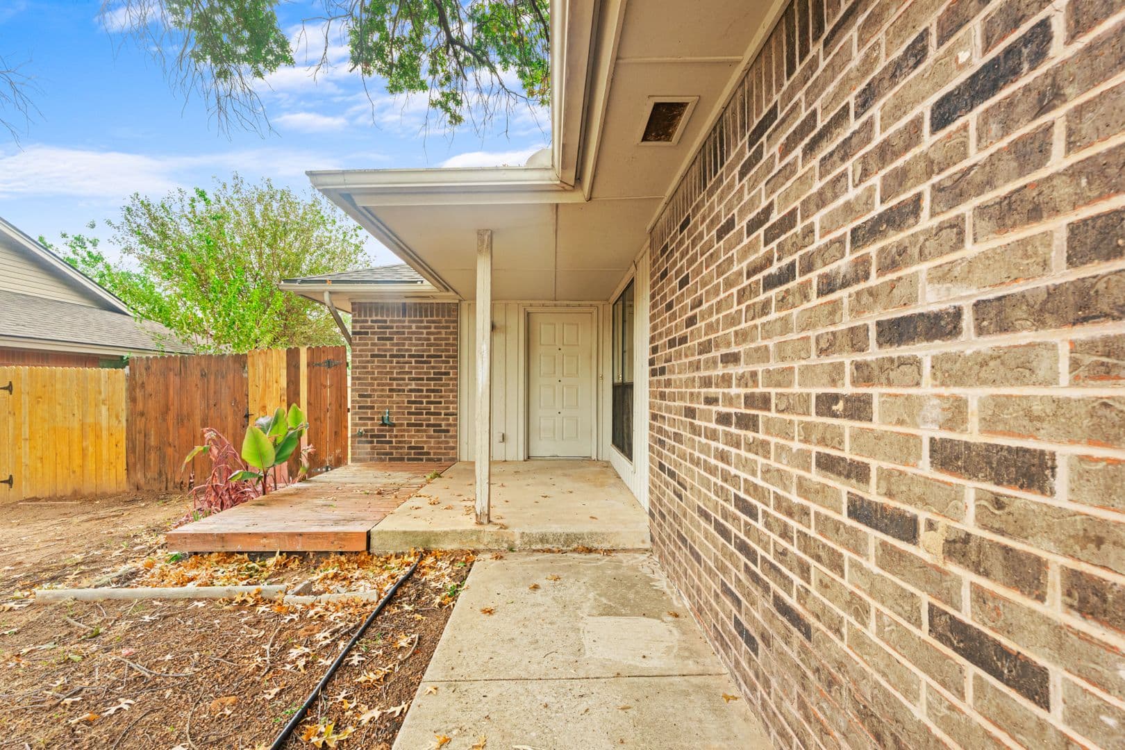 Norman House: 2622 Belknap Ave