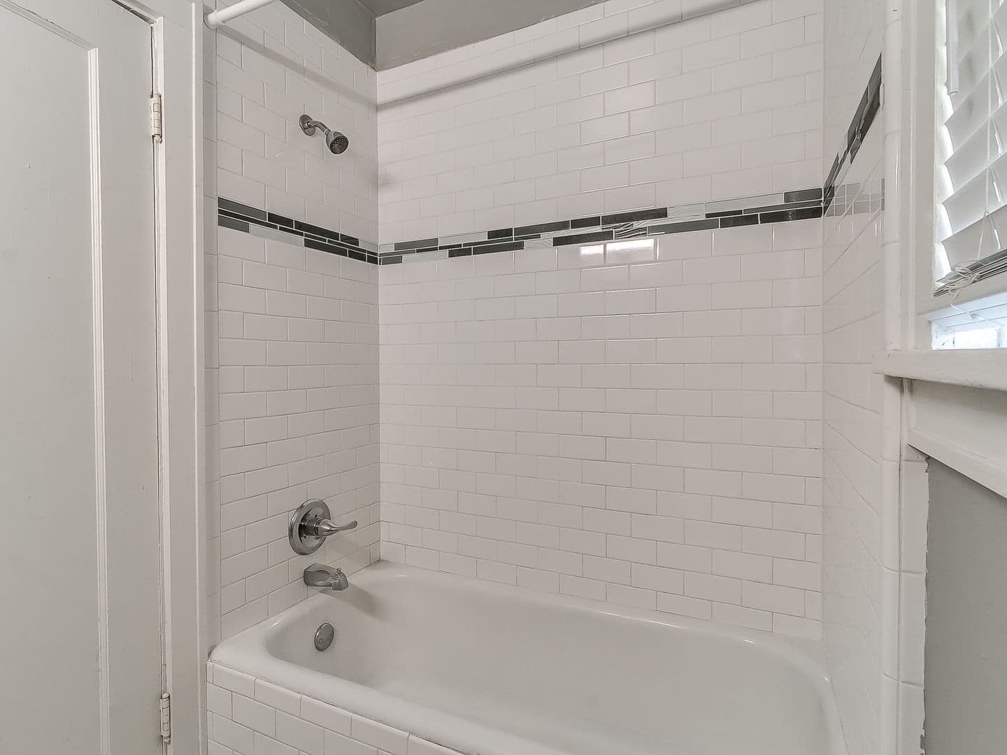 Oklahoma City Apartment: 1300 NW 15th St