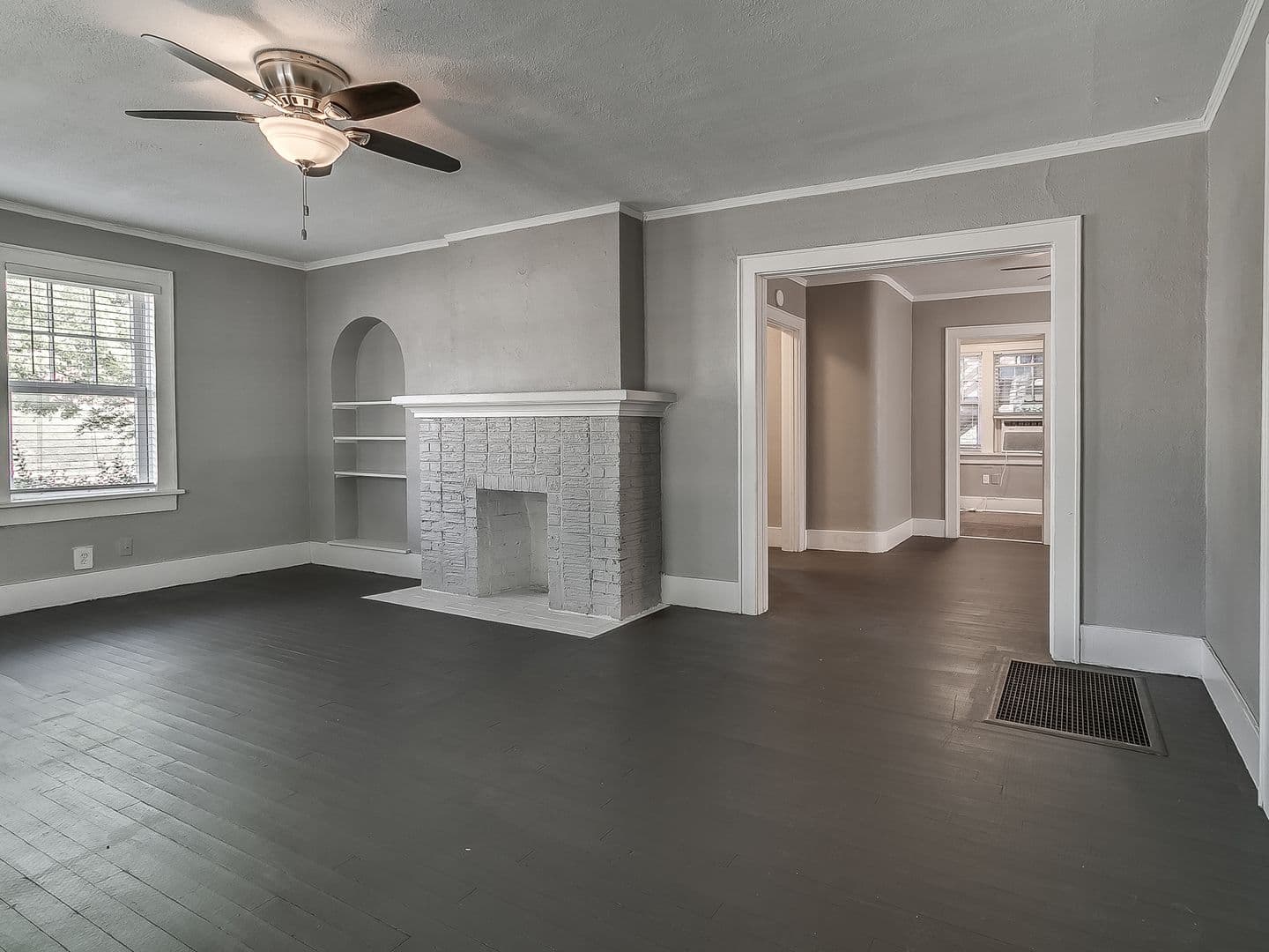 Oklahoma City Apartment: 1300 NW 15th St