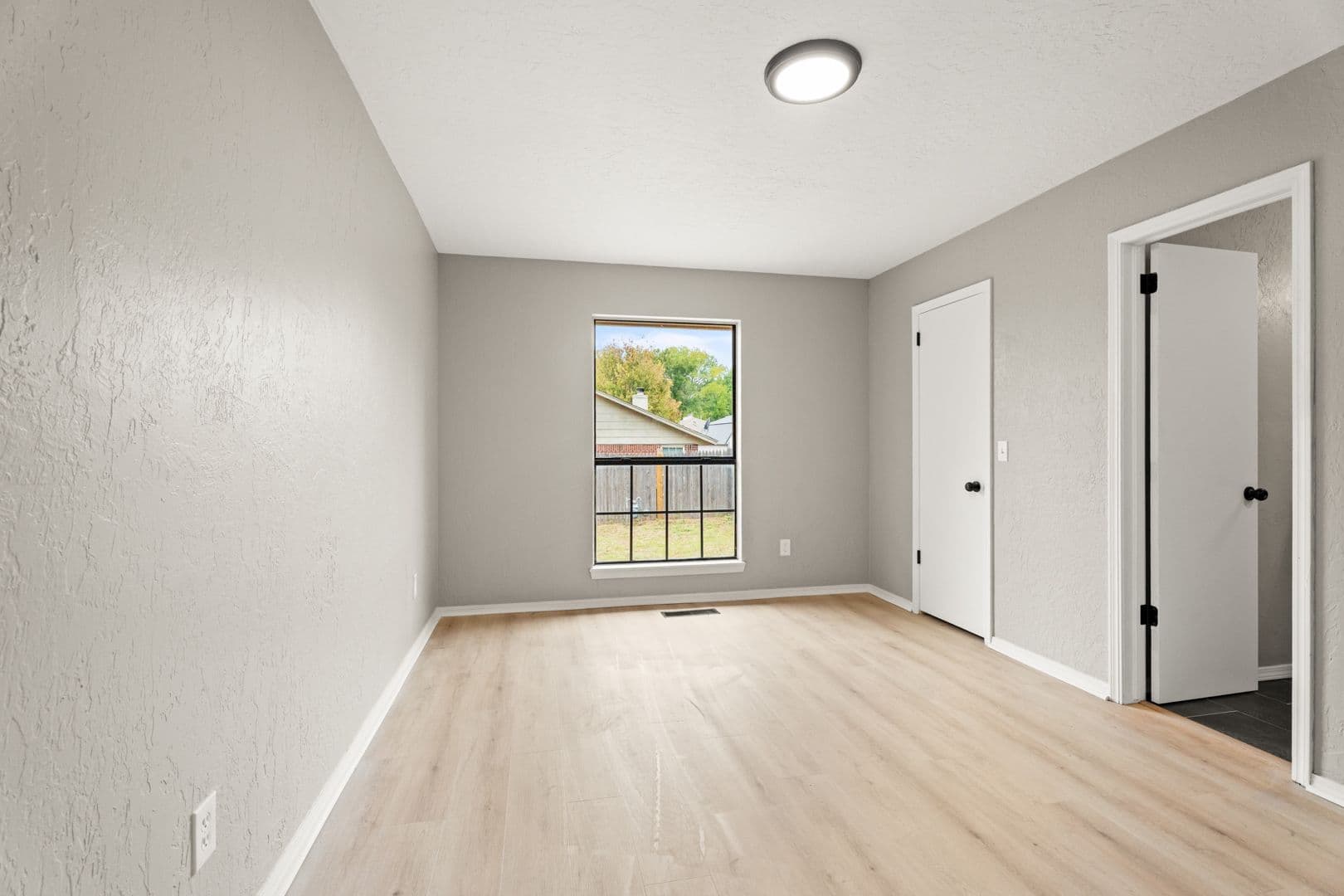 Norman House: 2622 Belknap Ave