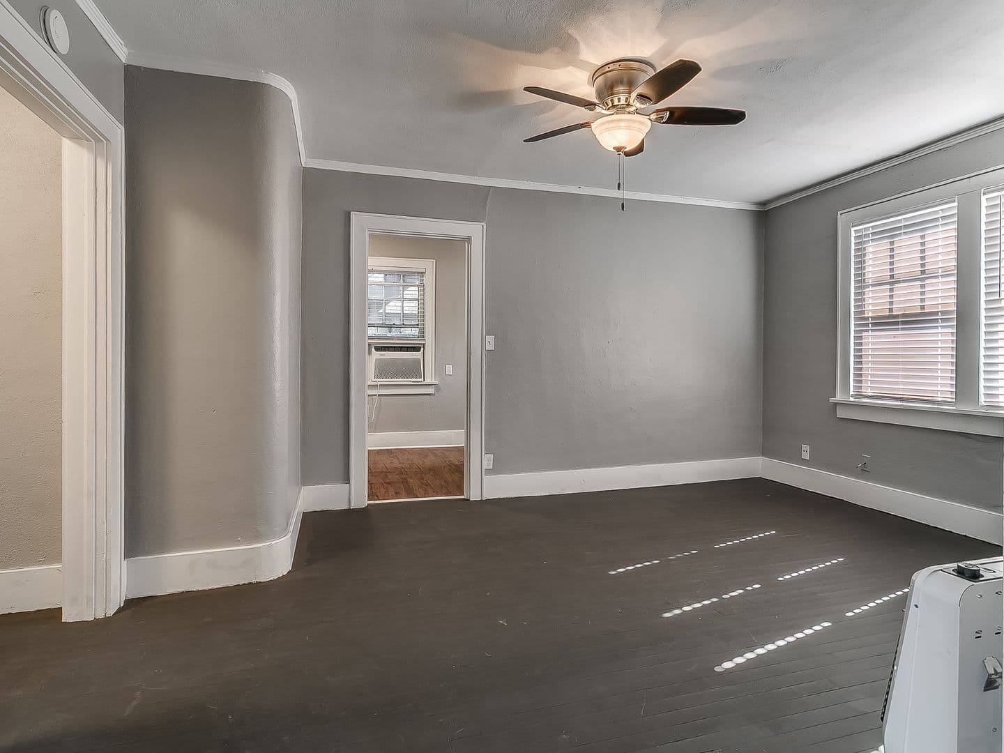 Oklahoma City Apartment: 1300 NW 15th St