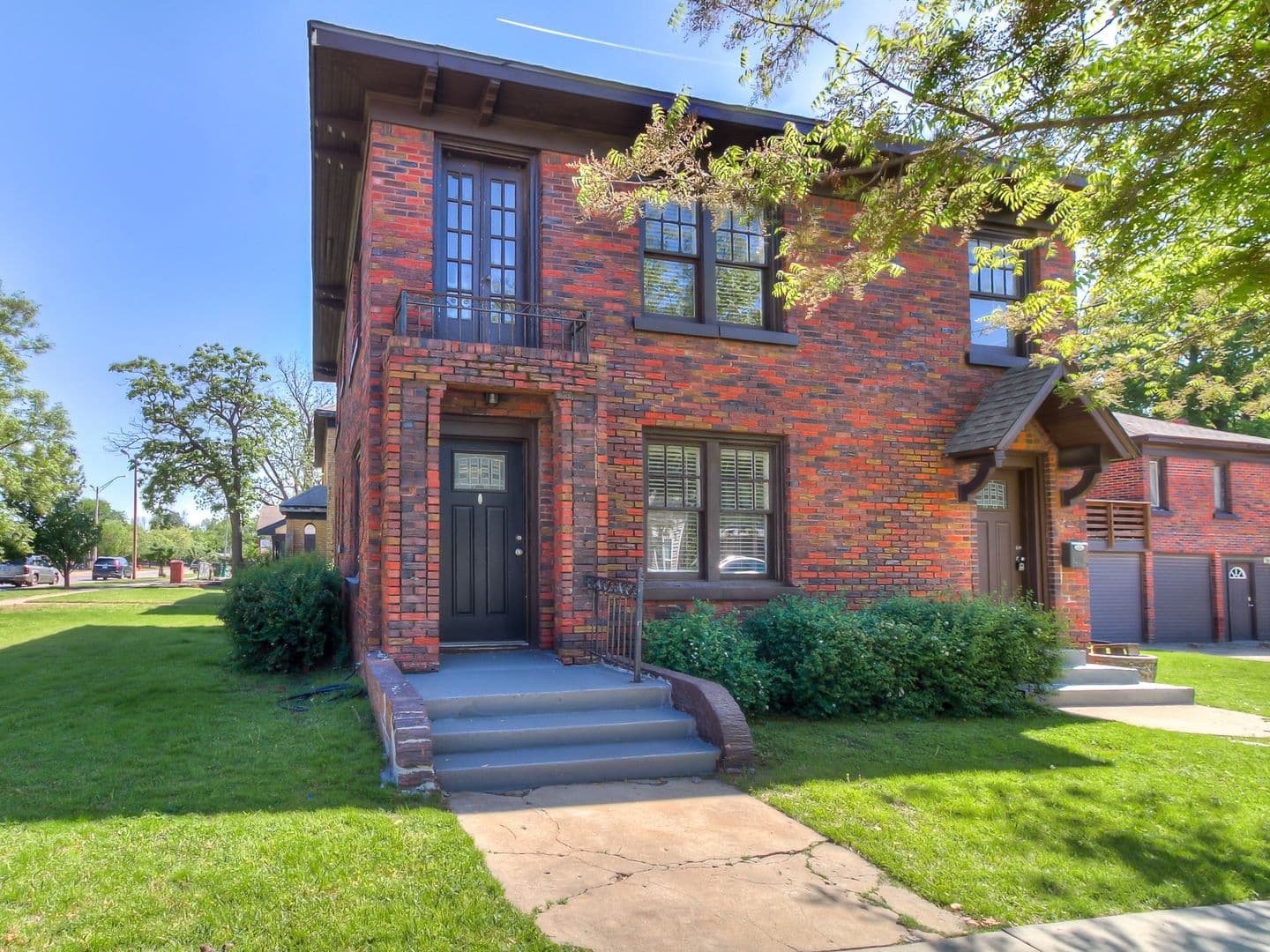 Oklahoma City Apartment: 1300 NW 15th St