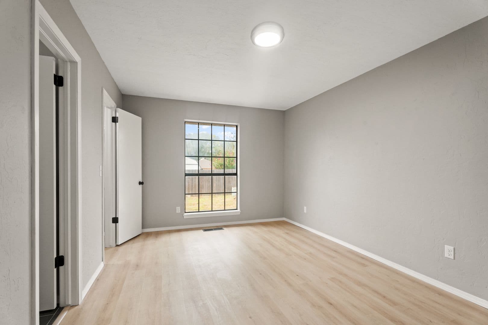 Norman House: 2620 Belknap Ave