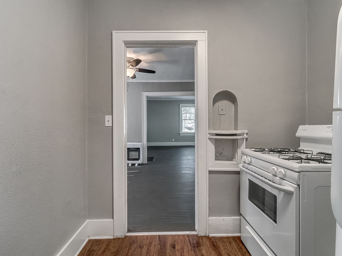 Oklahoma City Apartment: 1300 NW 15th St