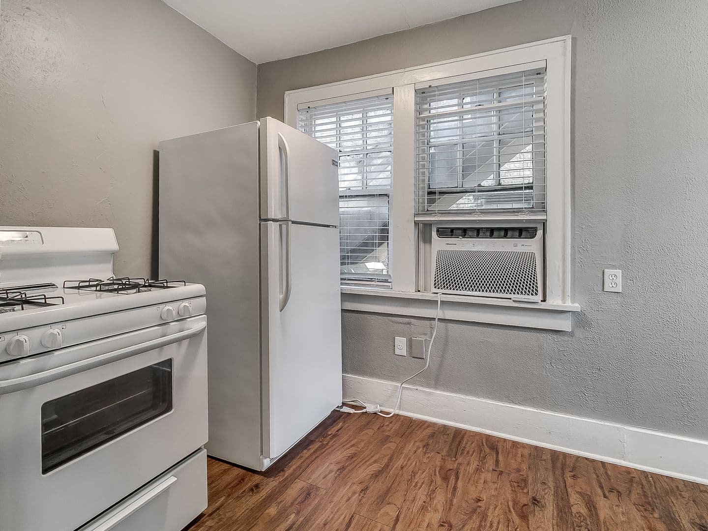 Oklahoma City Apartment: 1300 NW 15th St