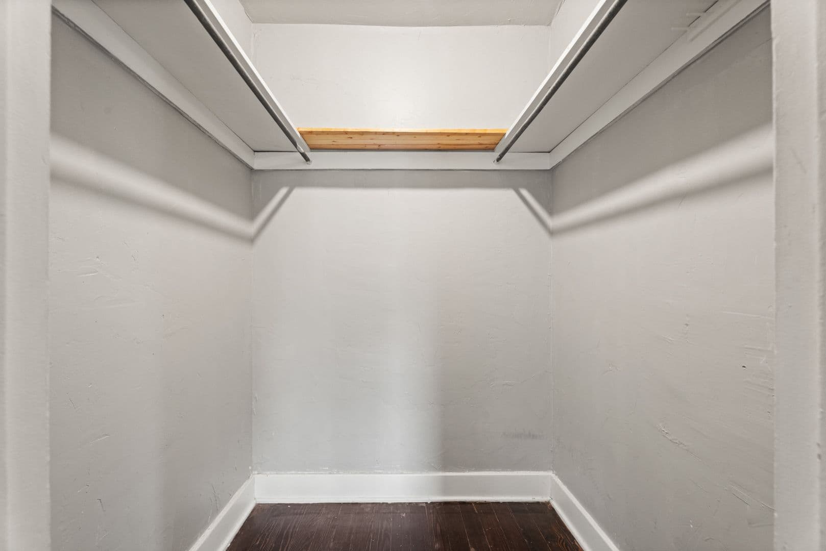 Oklahoma City Apartment: 318 NW 27TH ST