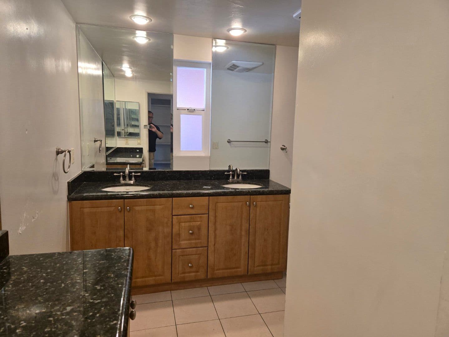 San Diego House: 5310 Prosperity Lane