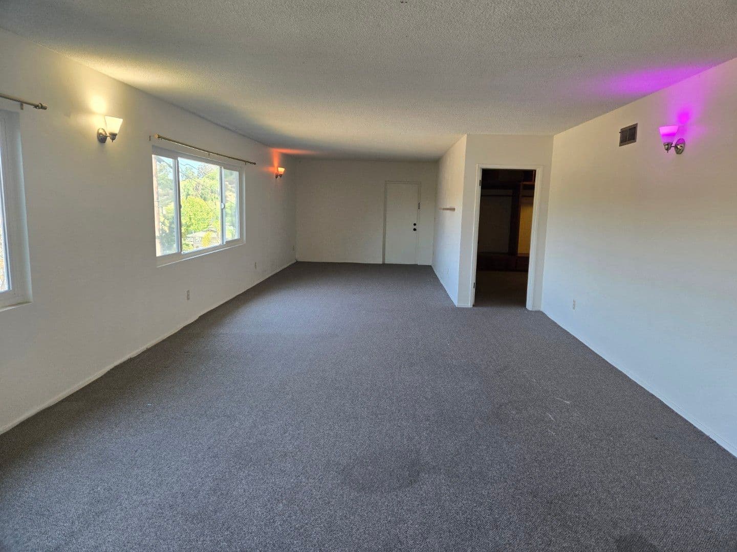 San Diego House: 5310 Prosperity Lane