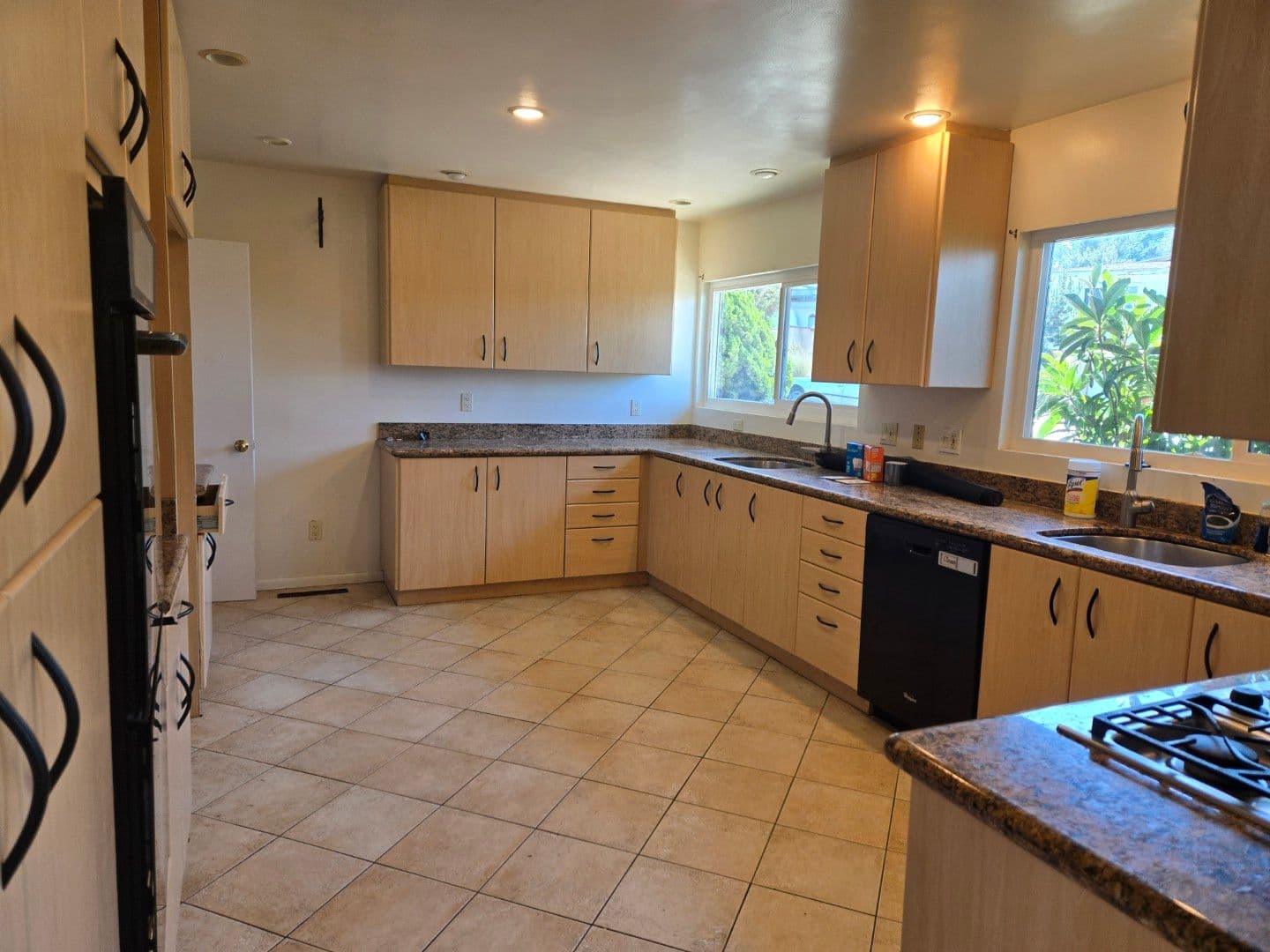 San Diego House: 5310 Prosperity Lane