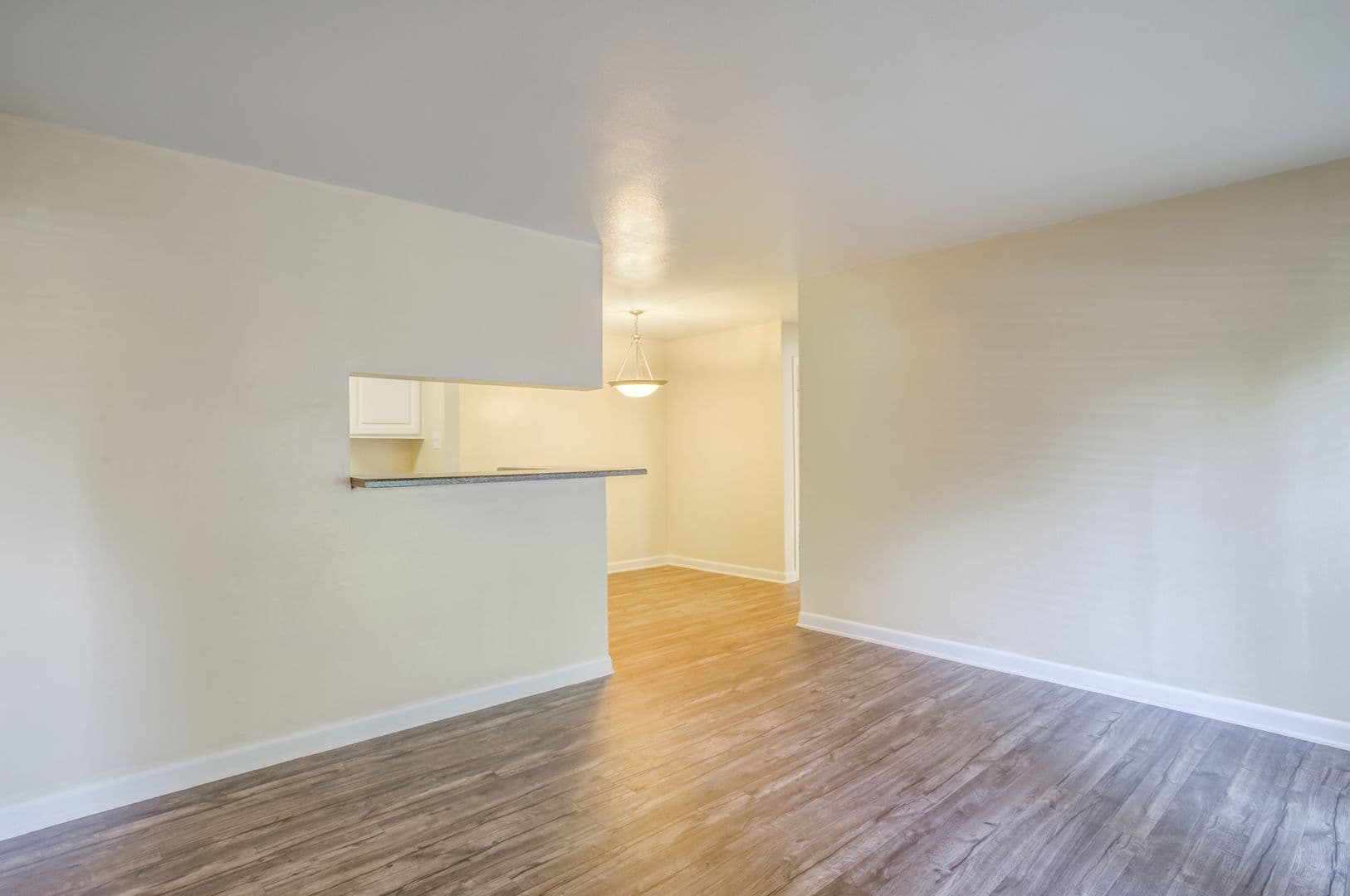 Huntsville Apartment: 1235 Josey St