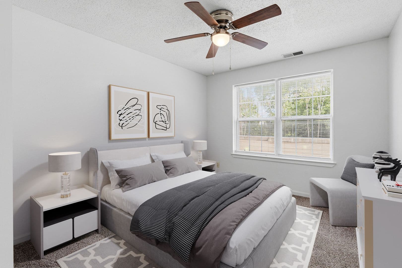 Warrensburg Apartment: 111 Commercial