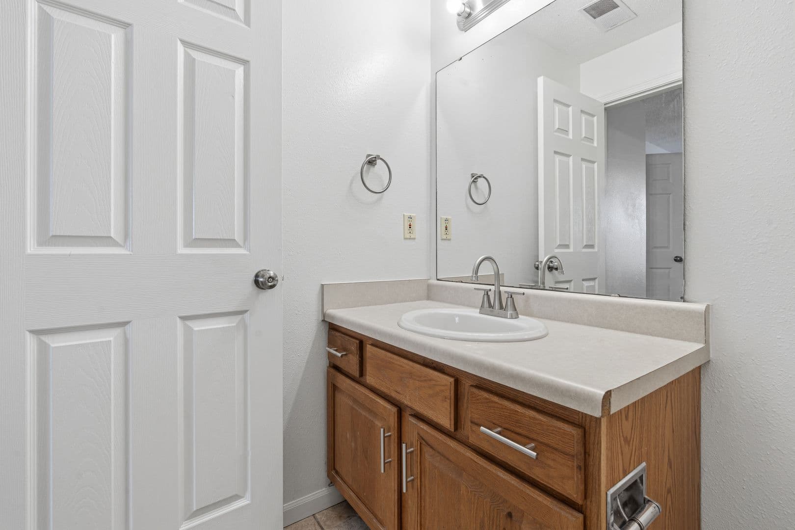Warrensburg Apartment: 111 Commercial