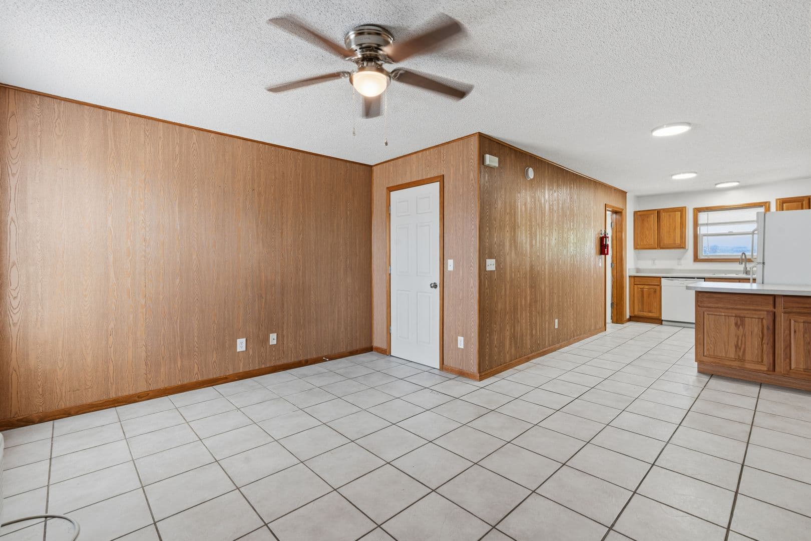 Warrensburg Apartment: 109 S Holden St Unit E