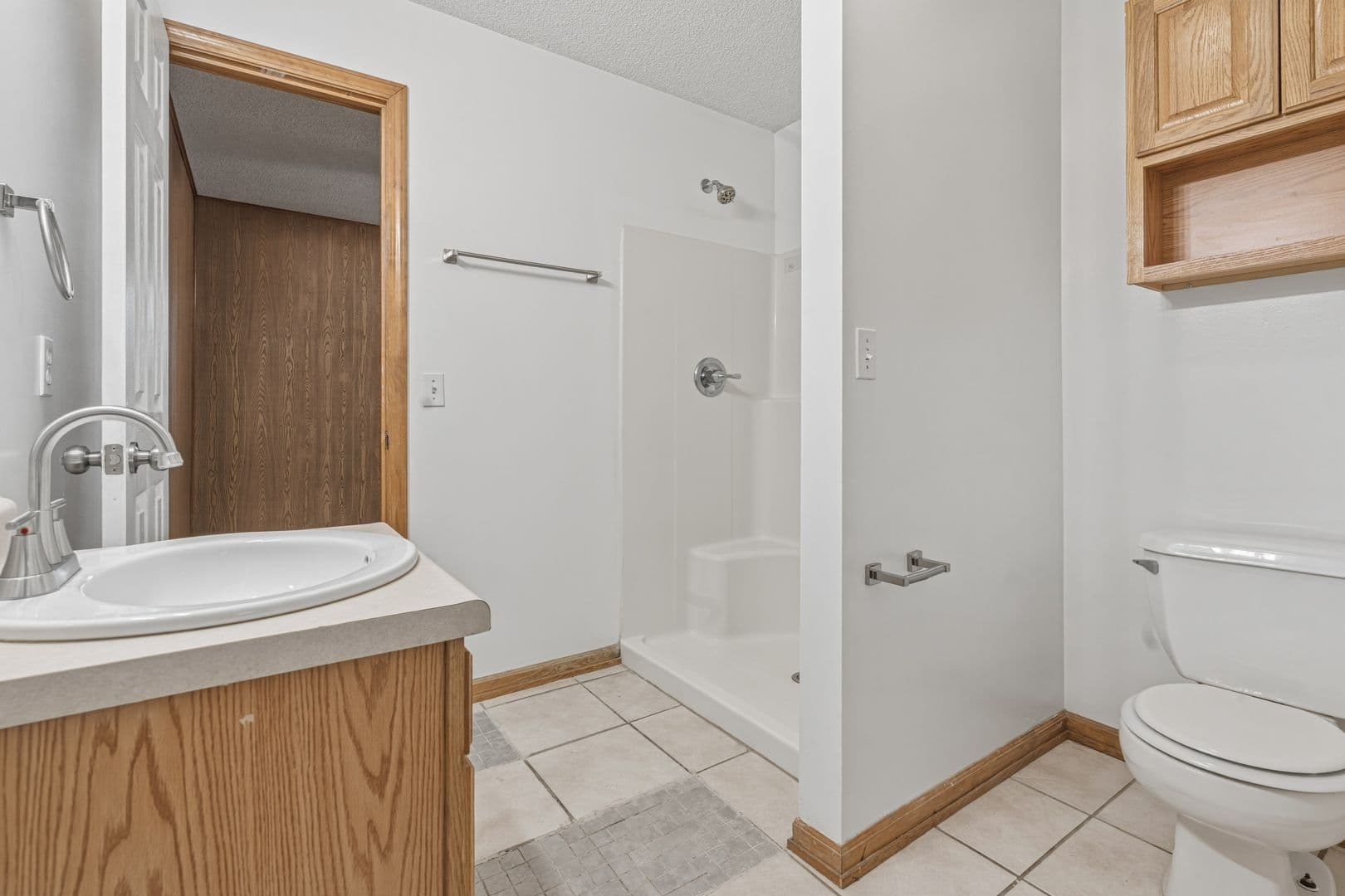 Warrensburg Apartment: 107 Grover St Unit B