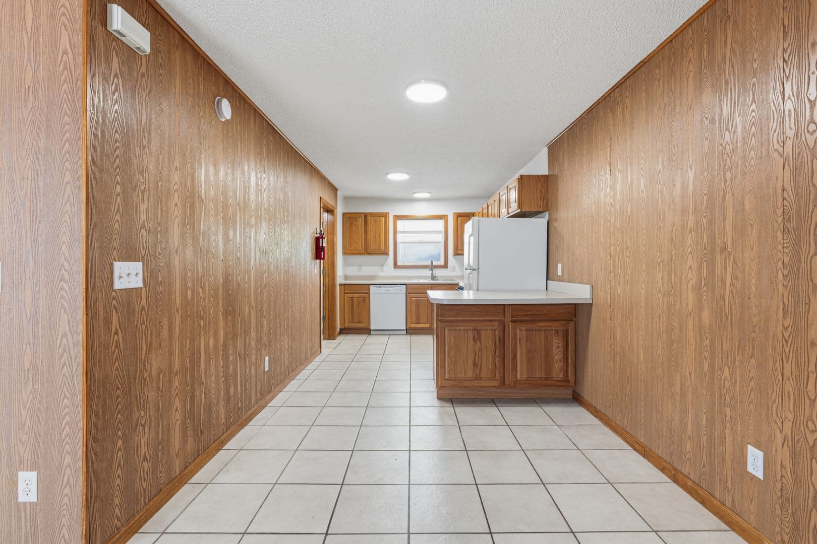Warrensburg Apartment: 109 S Holden St Unit E