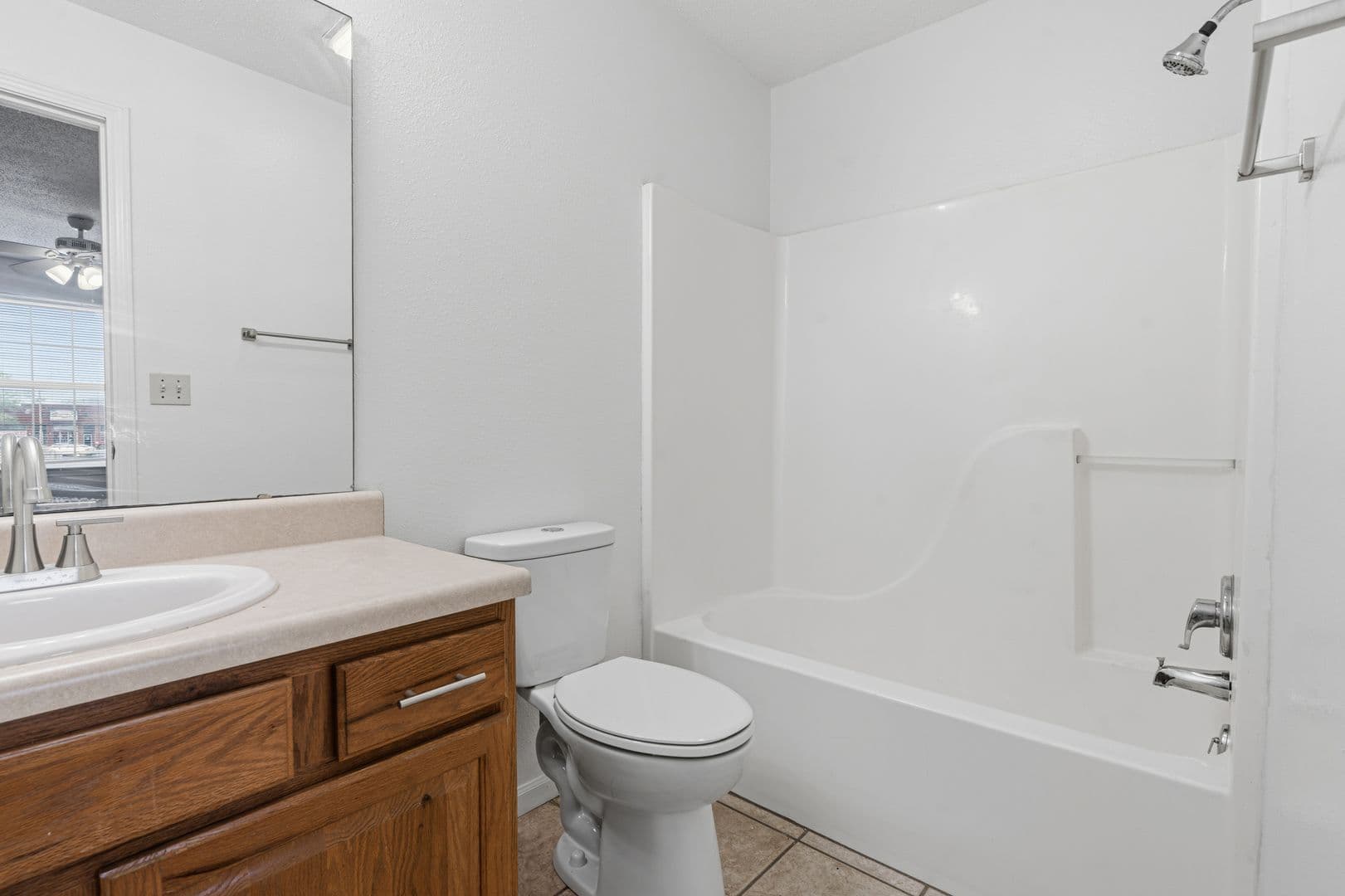 Warrensburg Apartment: 111 Commercial