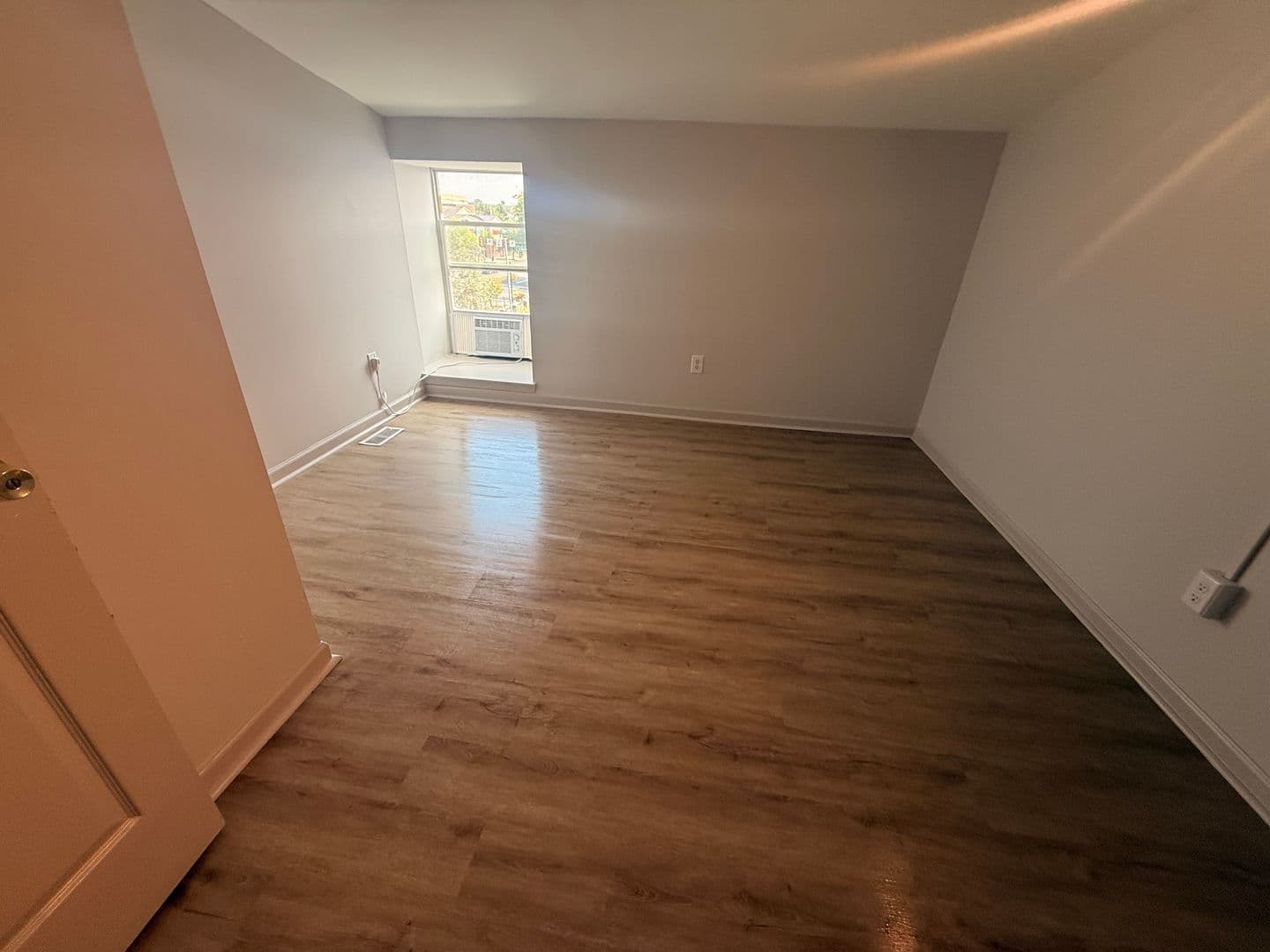 Pottstown Apartment: 320-322 E HIGH ST