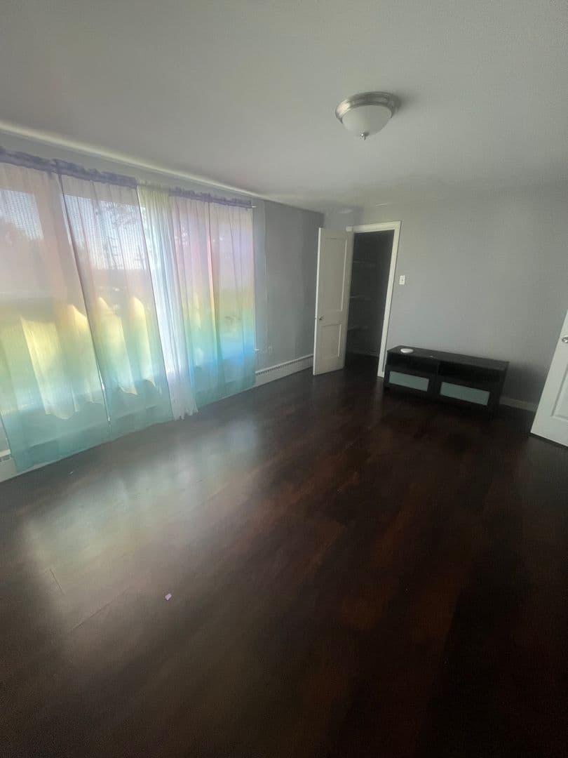 Eagleville Apartment: 931 N Trooper Road