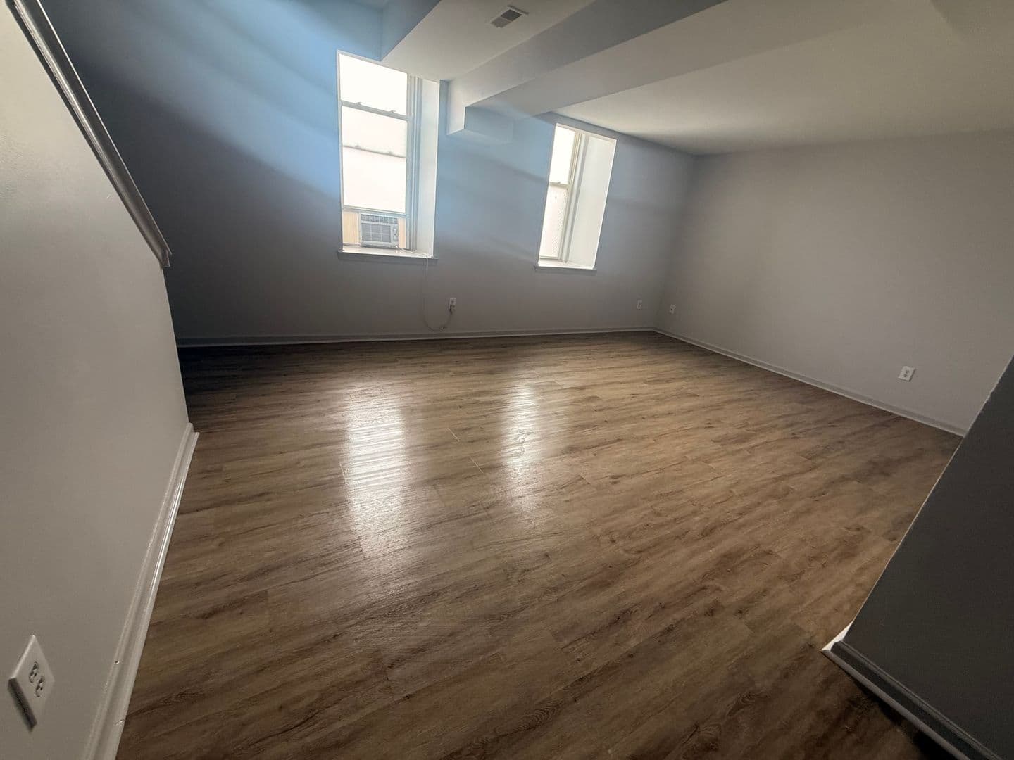 Pottstown Apartment: 320-322 E HIGH ST