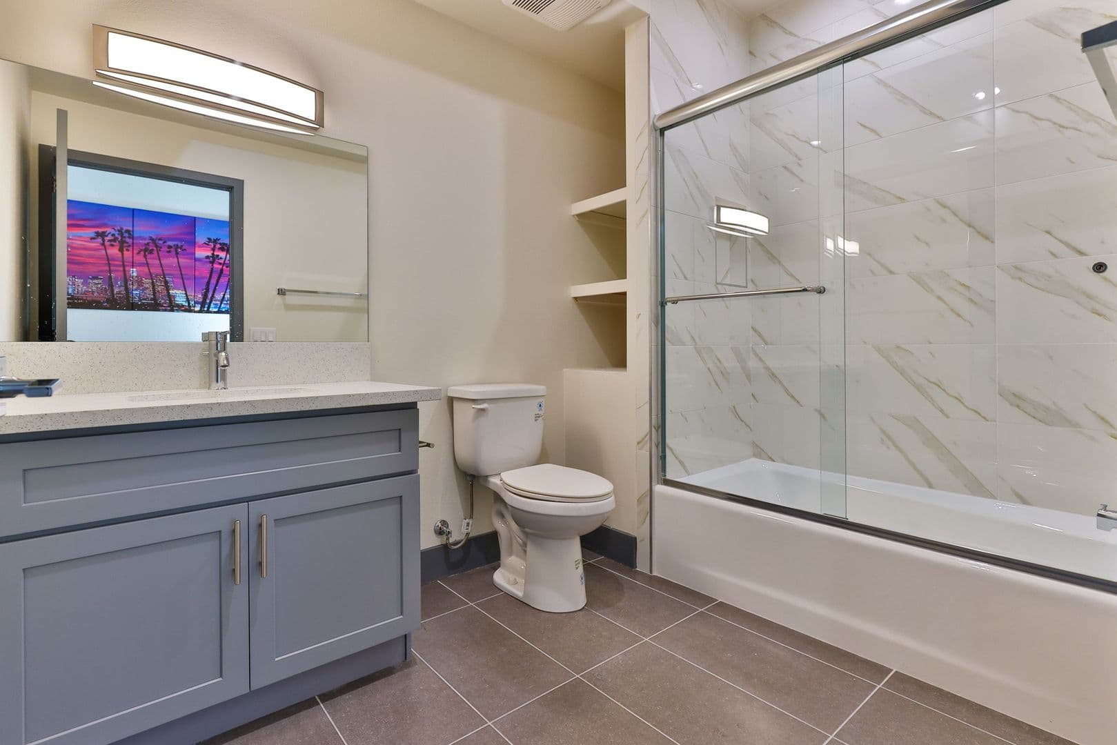 Los Angeles Apartment: 1155 W 36th Pl