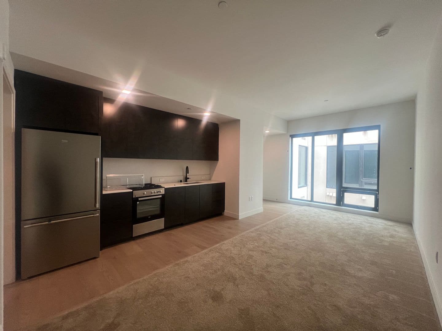 Los Angeles Apartment: 10700 Tabor St