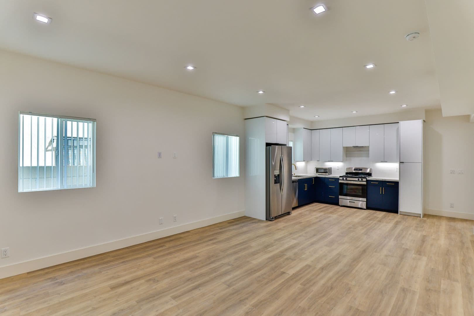 Los Angeles Apartment: 5536 Lexington Ave