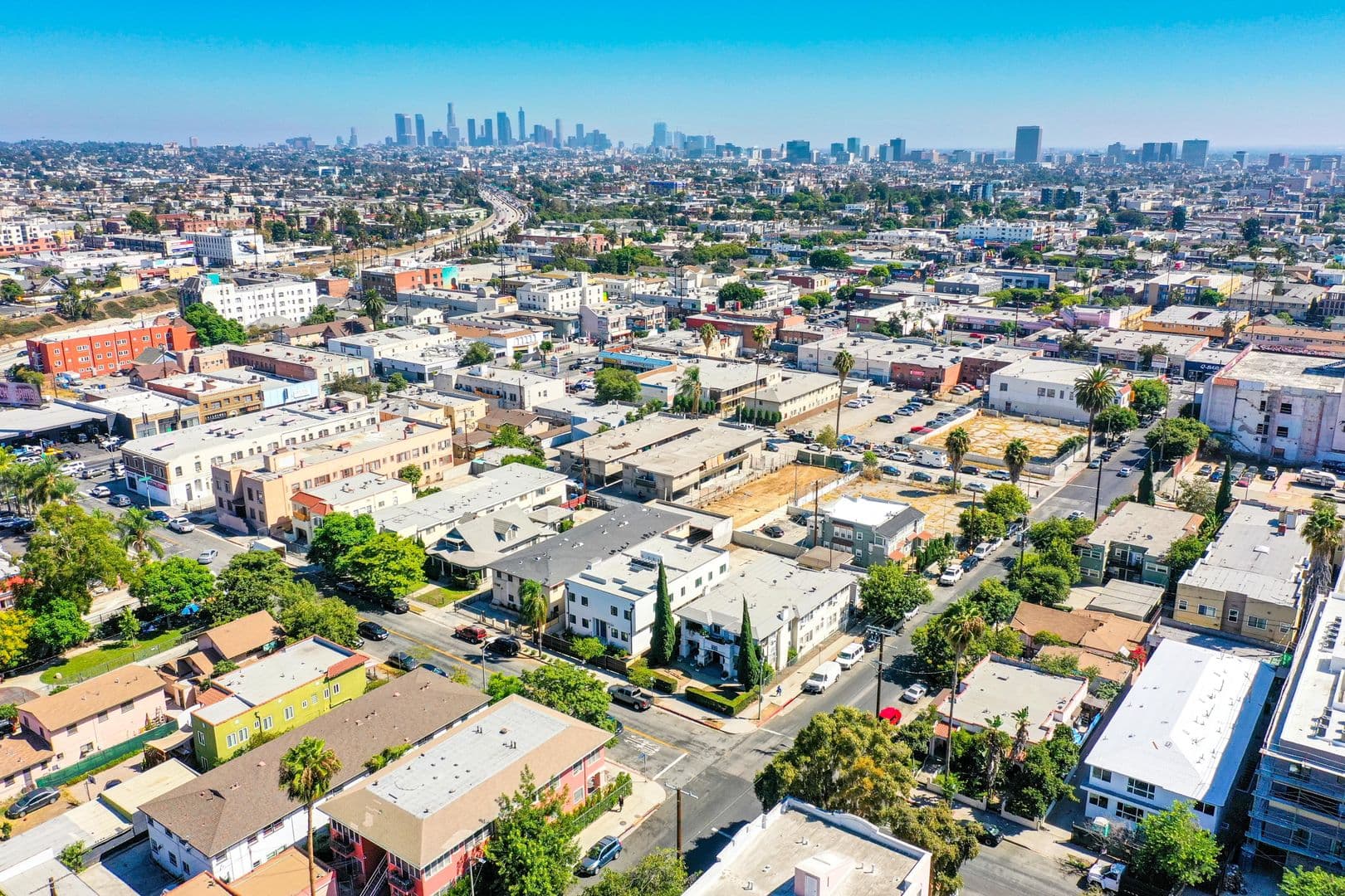Los Angeles Apartment: 5536 Lexington Ave