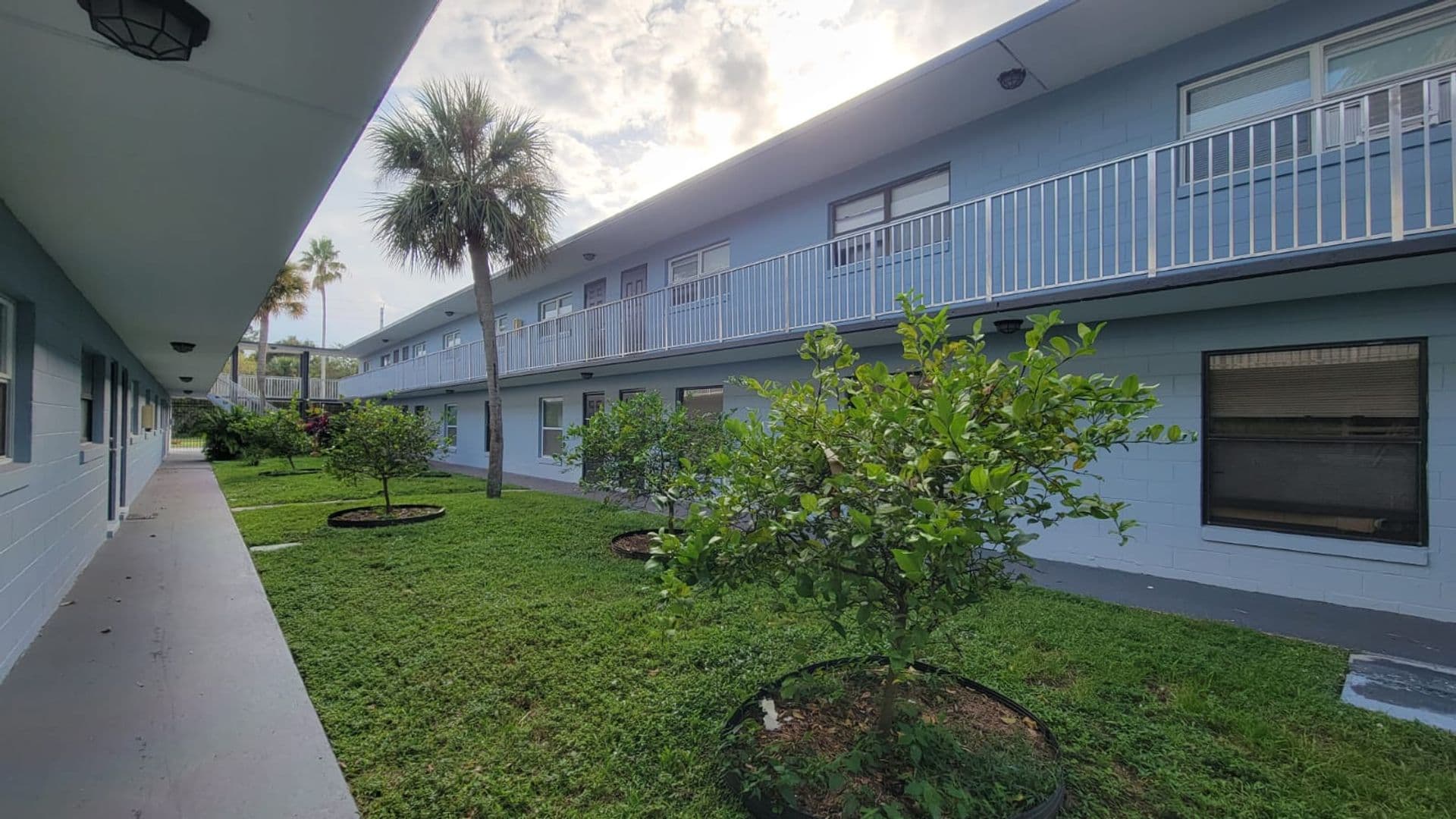 Cocoa Apartment: 826 Rosa L. Jones Drive