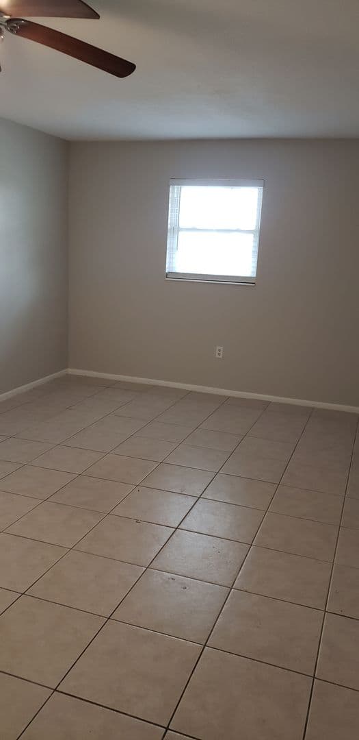 Orlando Condo: 525 S Conway Road