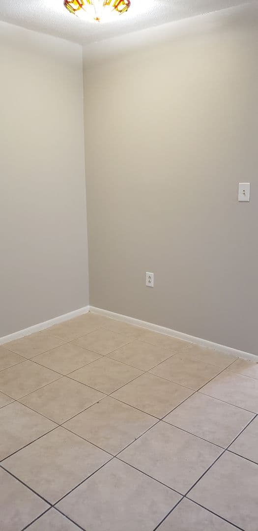Orlando Condo: 525 S Conway Road