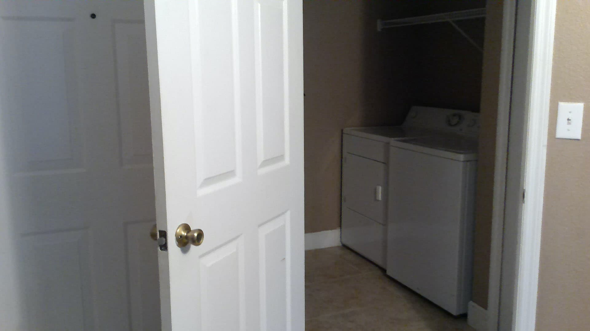 Orlando House: 5475 Vineland Road