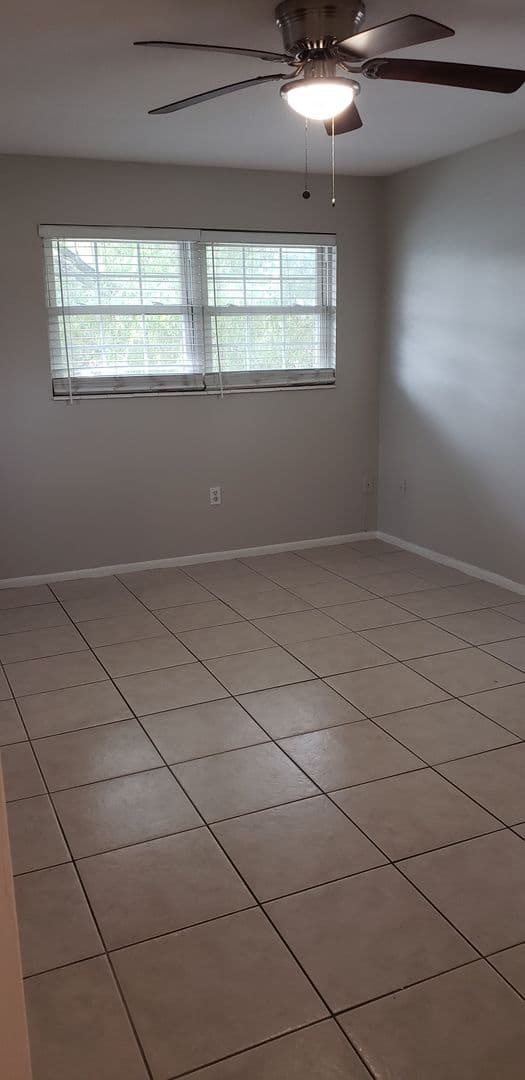 Orlando Condo: 525 S Conway Road