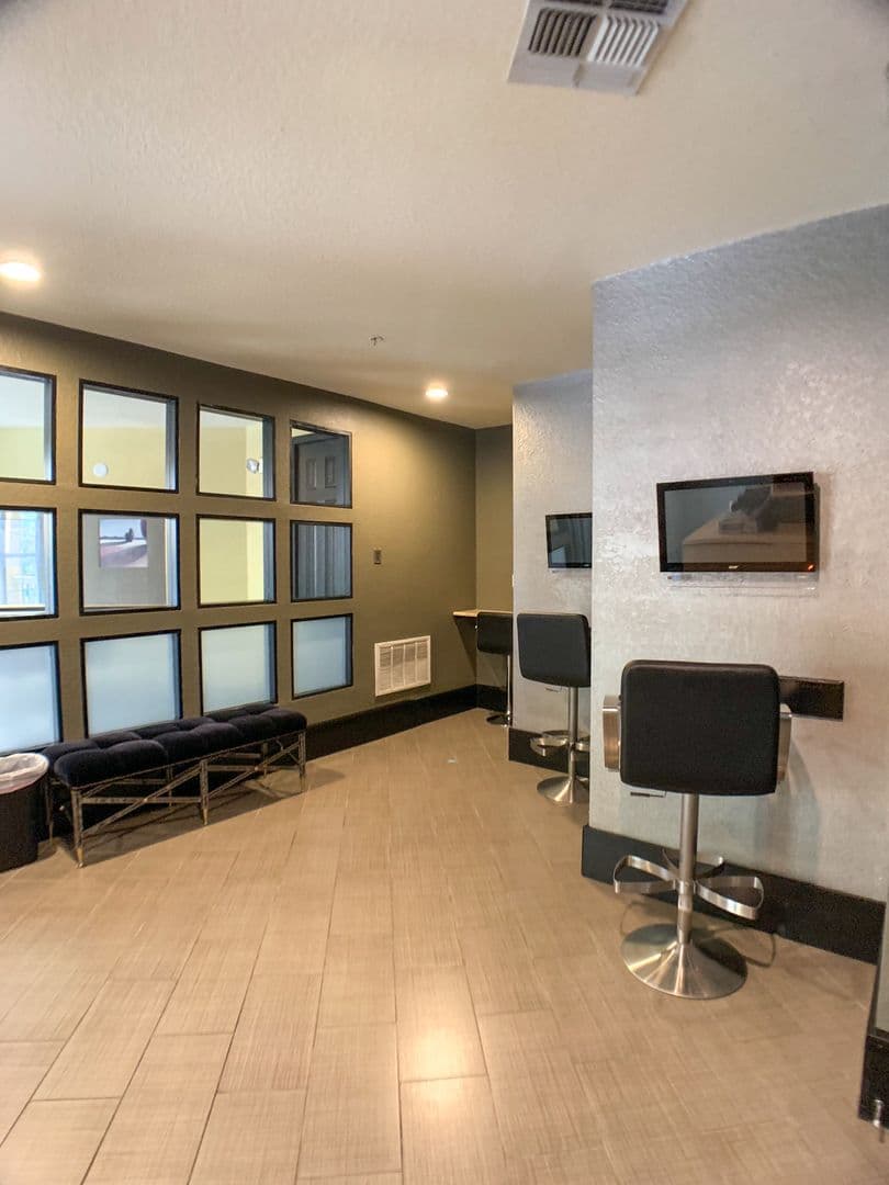 Orlando Condo: 860 North Orange Avenue