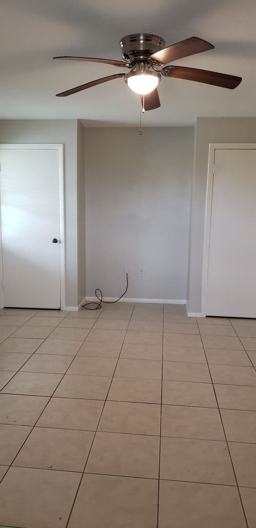 Orlando Condo: 525 S Conway Road