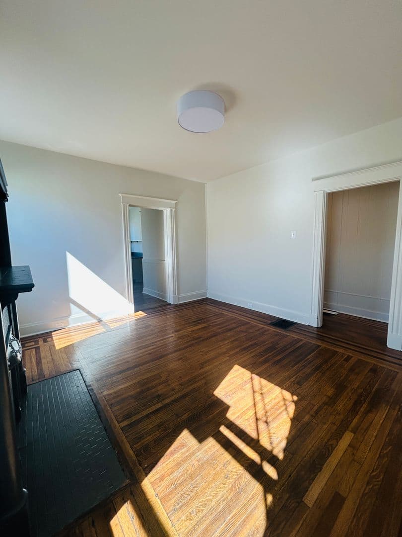 Covington Apartment: 1923 Greenup St. - Unit 3