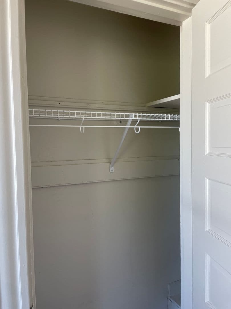 Covington Apartment: 1923 Greenup St. - Unit 4
